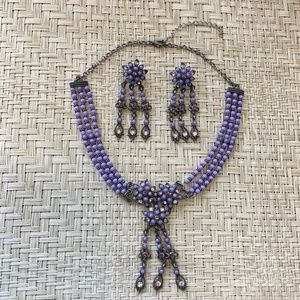 Statement necklace and earrings set